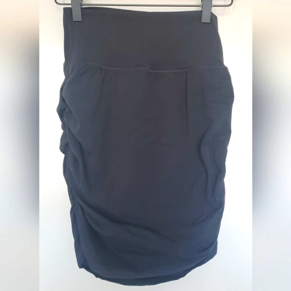 Athleta Transcend Small Skort Jupe-Short in Black